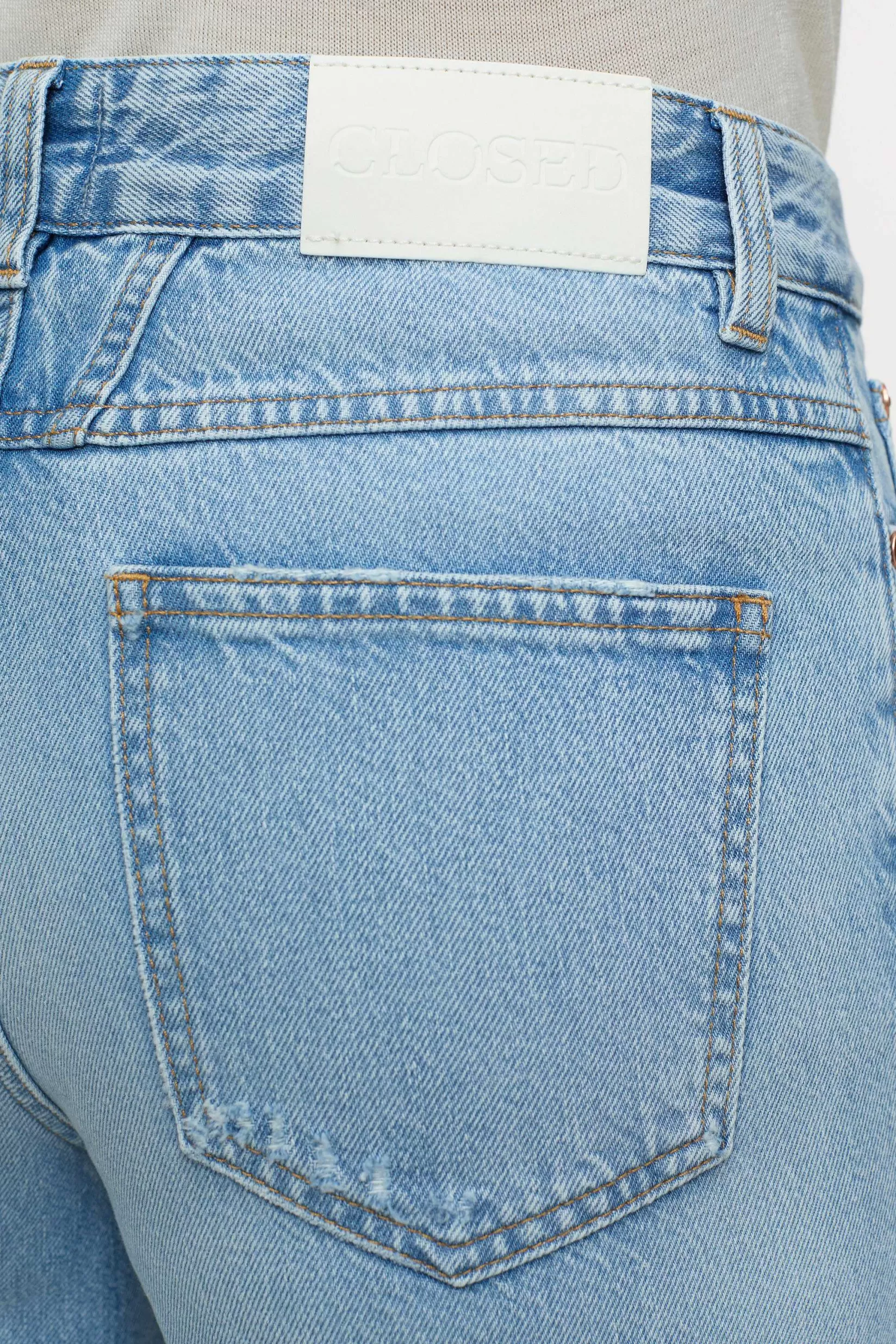 Clearance CLOSED Wijde Jeans - Stijlnaam Glow-Up Lichtblauw